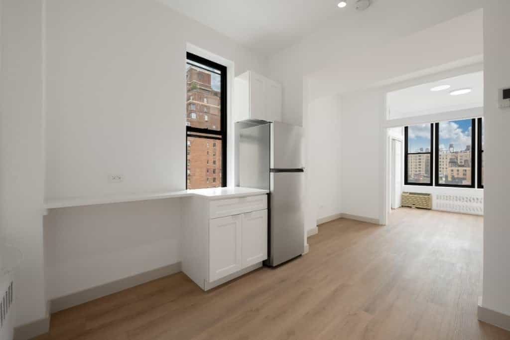 308 W 82 St #5A, Manhattan, NY 10024 4