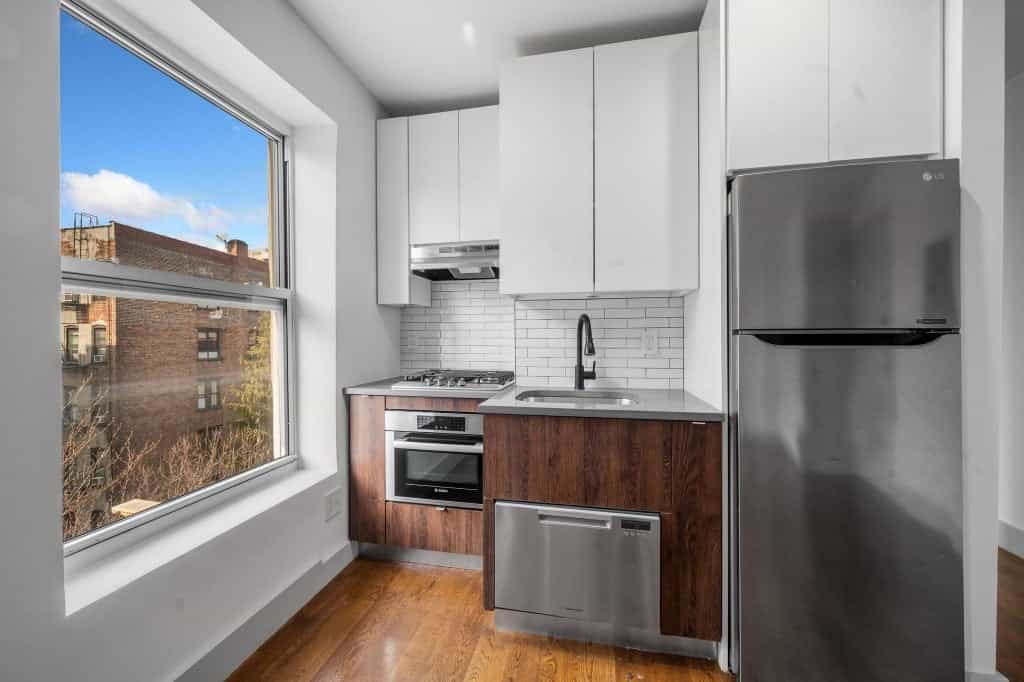 629 East 5 Street #3, Manhattan, NY 10009 2