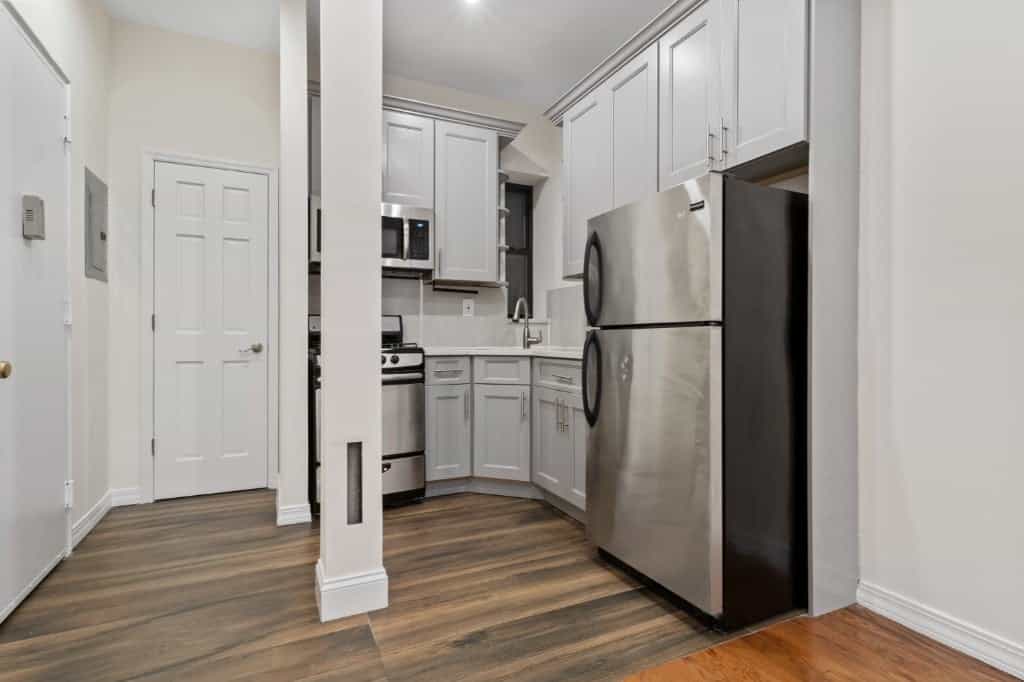 61 E 3 St #14, Manhattan, NY 10003 3