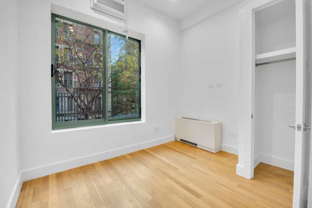 210 East 22 Street #3J, Manhattan, NY 10010 3