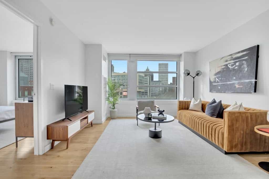 81 Flatbush Avenue Extension #7E, Brooklyn, NY 11201 3