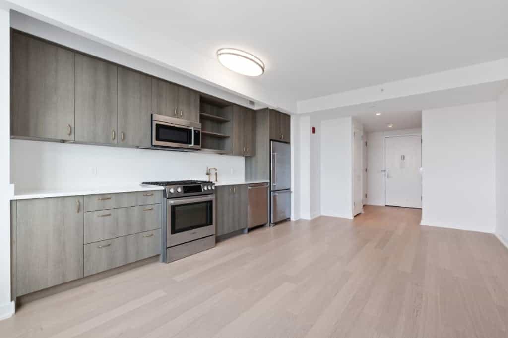 515 West   38 Street #16G, Manhattan, NY 10018 2