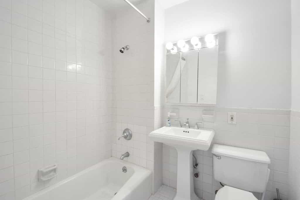 655 2 Avenue #2A, Manhattan, NY 10016 3