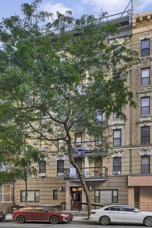 226 East 25 Street #2A, Manhattan, NY 10010 5