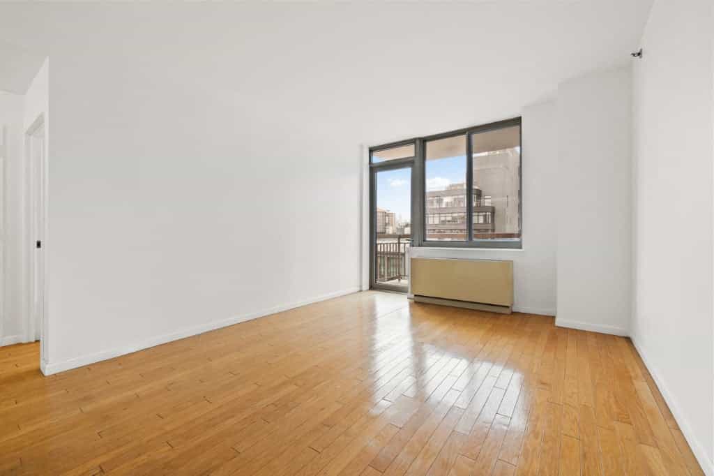 520 West   23 Street #11B, Manhattan, NY 10011 3