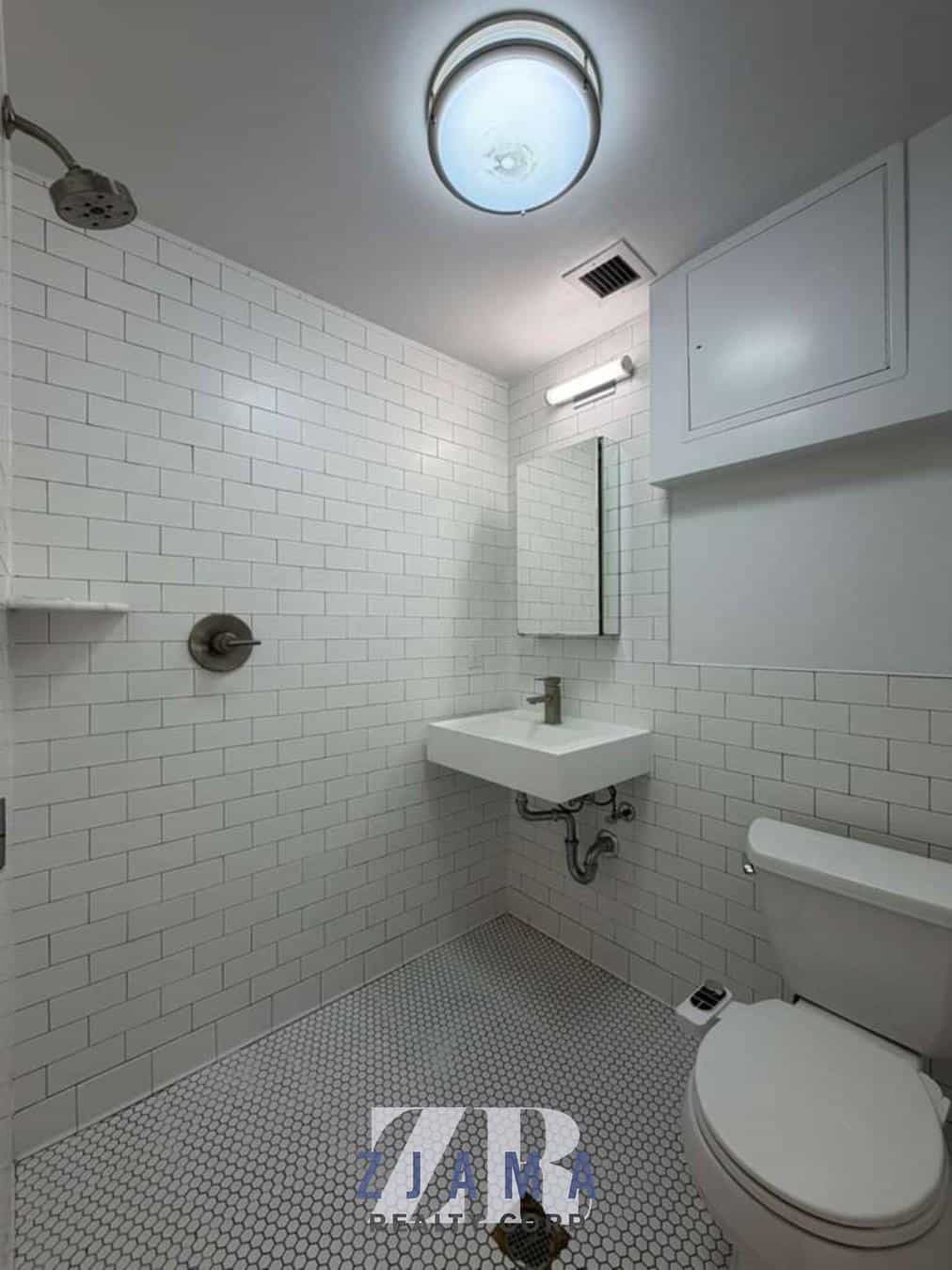 293 Hawthorne Street #4C, Brooklyn, NY 11225 5
