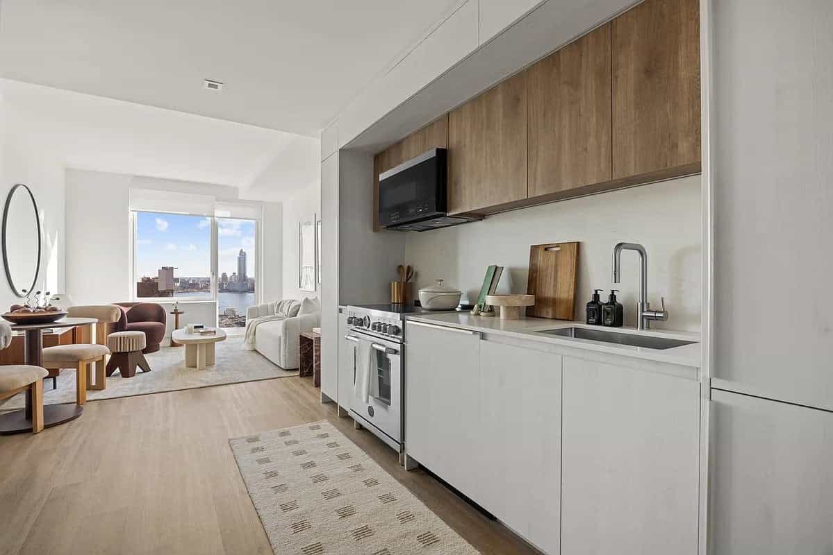 644 East 14 Street #1205, Manhattan, NY 10009 3