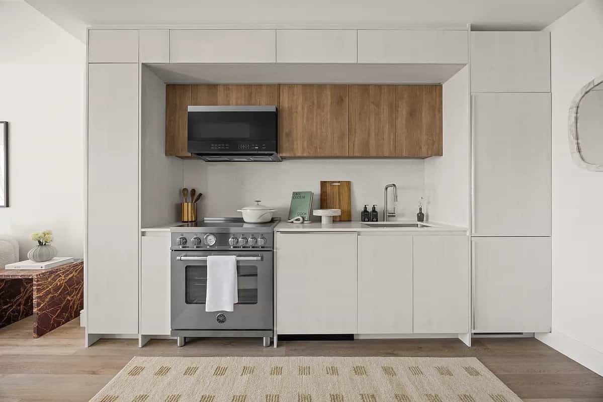 644 East 14 Street #1205, Manhattan, NY 10009 4