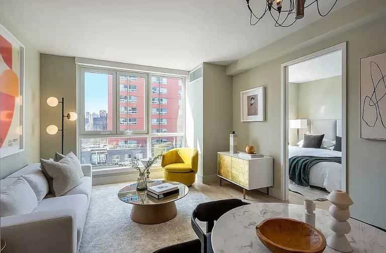 251 East    2 Street #4c, Manhattan, NY 10009 4