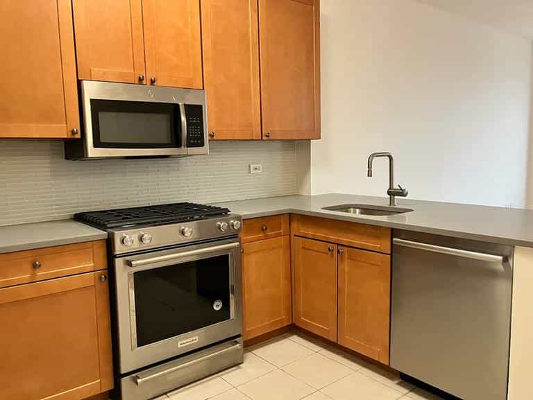 280 East 2 Street #212, Manhattan, NY 10009 5