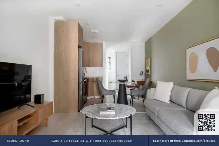 170 1 Avenue #6, Manhattan, NY 10009 2