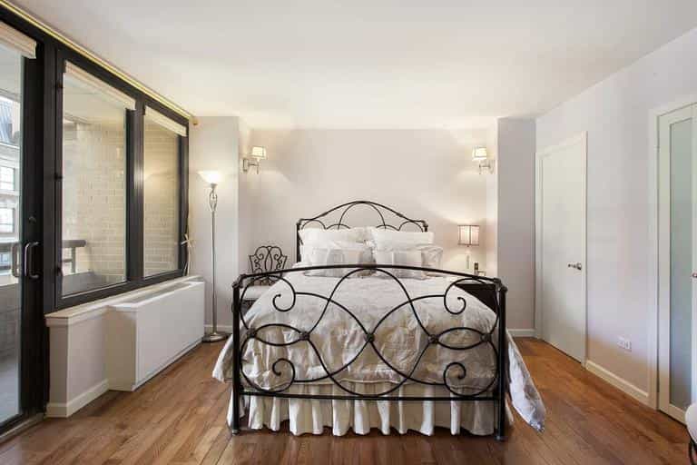 330 East 38 Street #5E, Manhattan, NY 10016 3