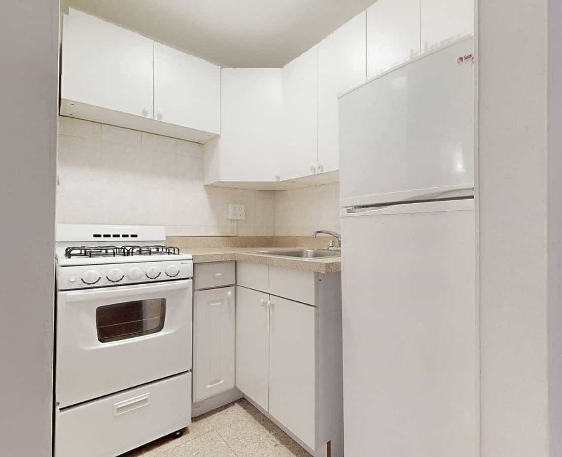 371 1 Avenue #4B, Manhattan, NY 10010 5