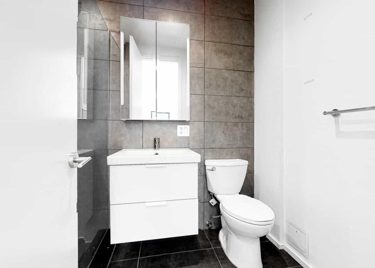 300 Lincoln Road #3B, Brooklyn, NY 11225 4