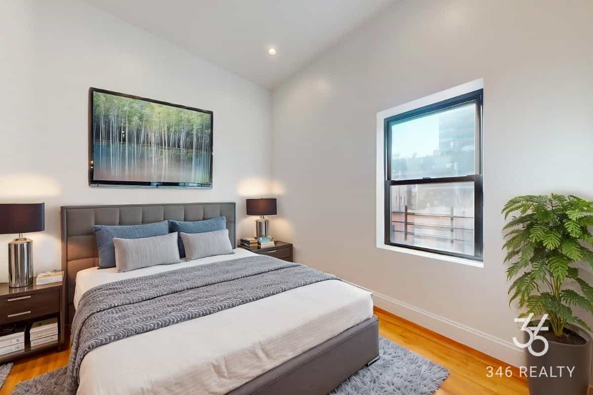 101 West  127 Street #2B, Manhattan, NY 10027 3
