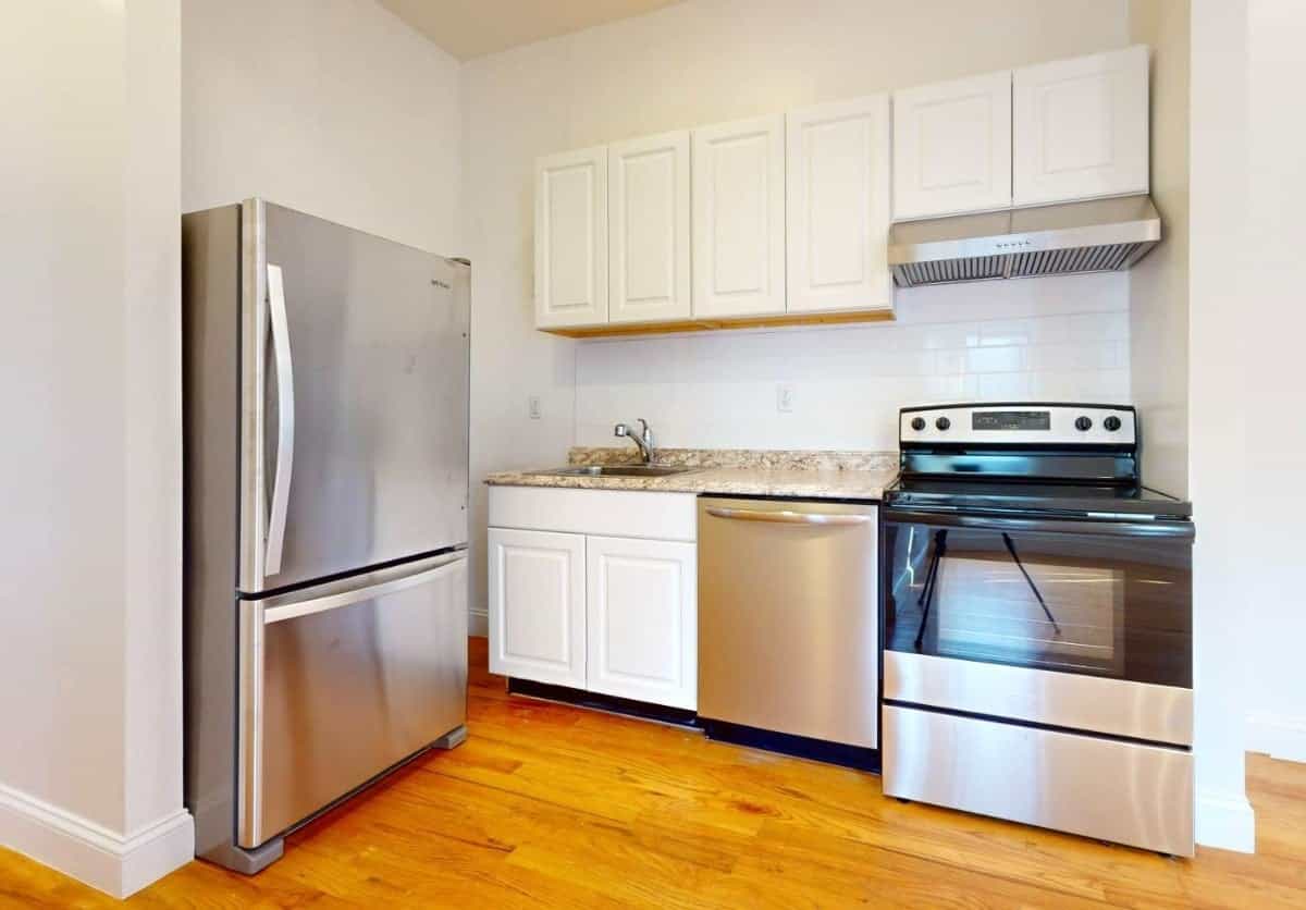 101 West  127 Street #2B, Manhattan, NY 10027 4