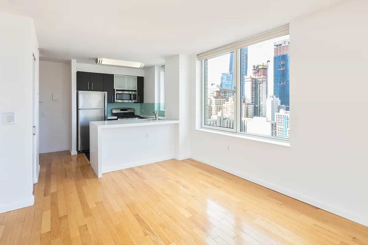 515 9 Avenue #27H, Manhattan, NY 10018 2