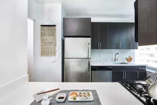 200 Water Street Apartments by Rockrose 200 Water St #1816a, Manhattan, NY 10038 3