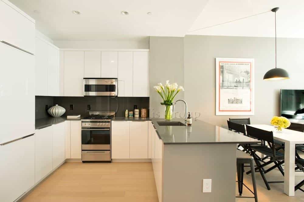 180 Water Street #13M, Manhattan, NY 10038 4