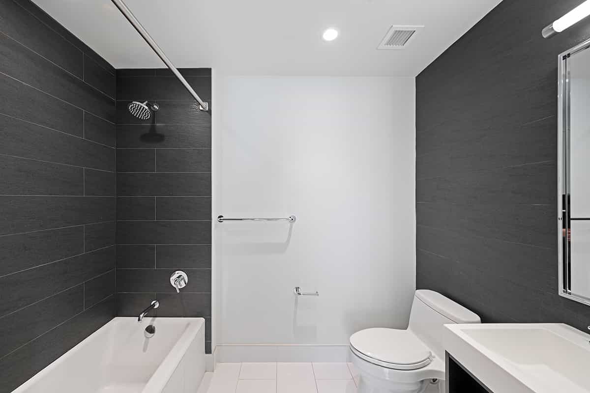 555 10 Avenue #41G, Manhattan, NY 10018 3