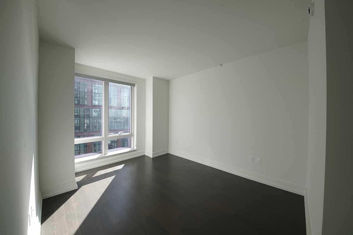 555 10 Avenue #31G, Manhattan, NY 10018 3