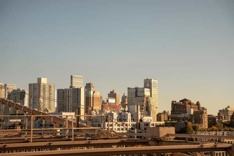 Bushwick vs. Ridgewood: a renter's guide to choosing
