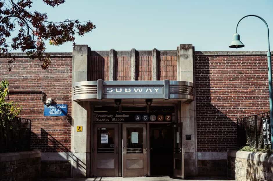 Bushwick vs. Williamsburg: which neighborhood fits your budget and lifestyle?