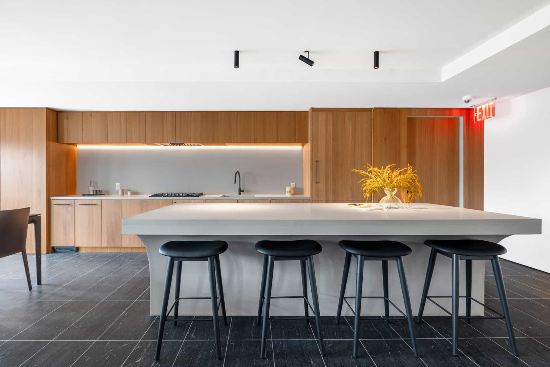 2385 3 Avenue #C-1734, Bronx, NY 10451 3