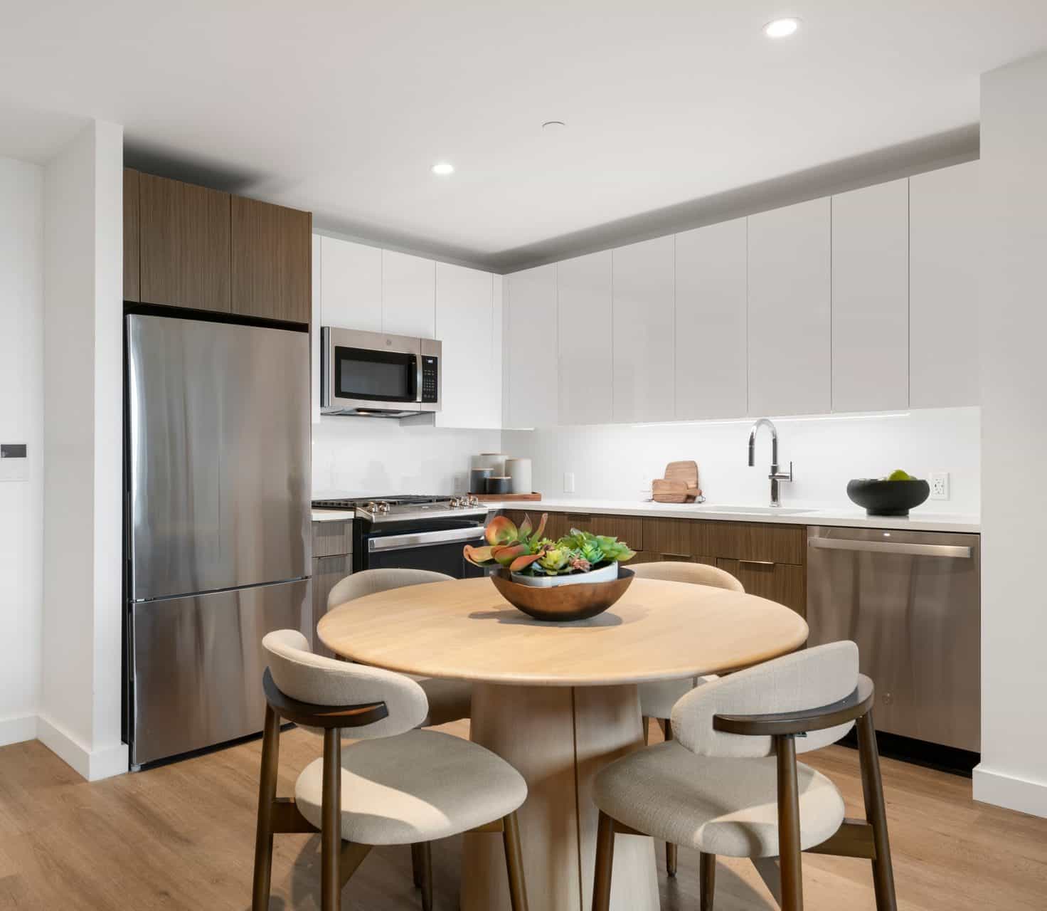 166-20 90 Avenue #1108, Queens, NY 11432 5