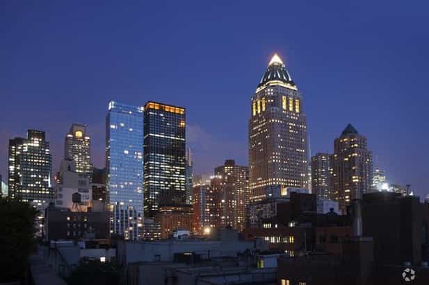 Midwest Court 410 West 53 Street #628, Manhattan, NY 10019 2