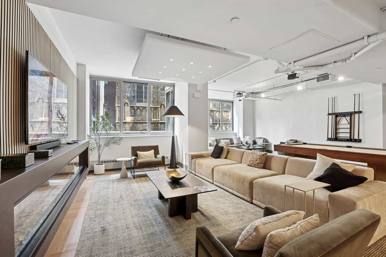 The Victory 561 10 Avenue #45J, Manhattan, NY 10036 5