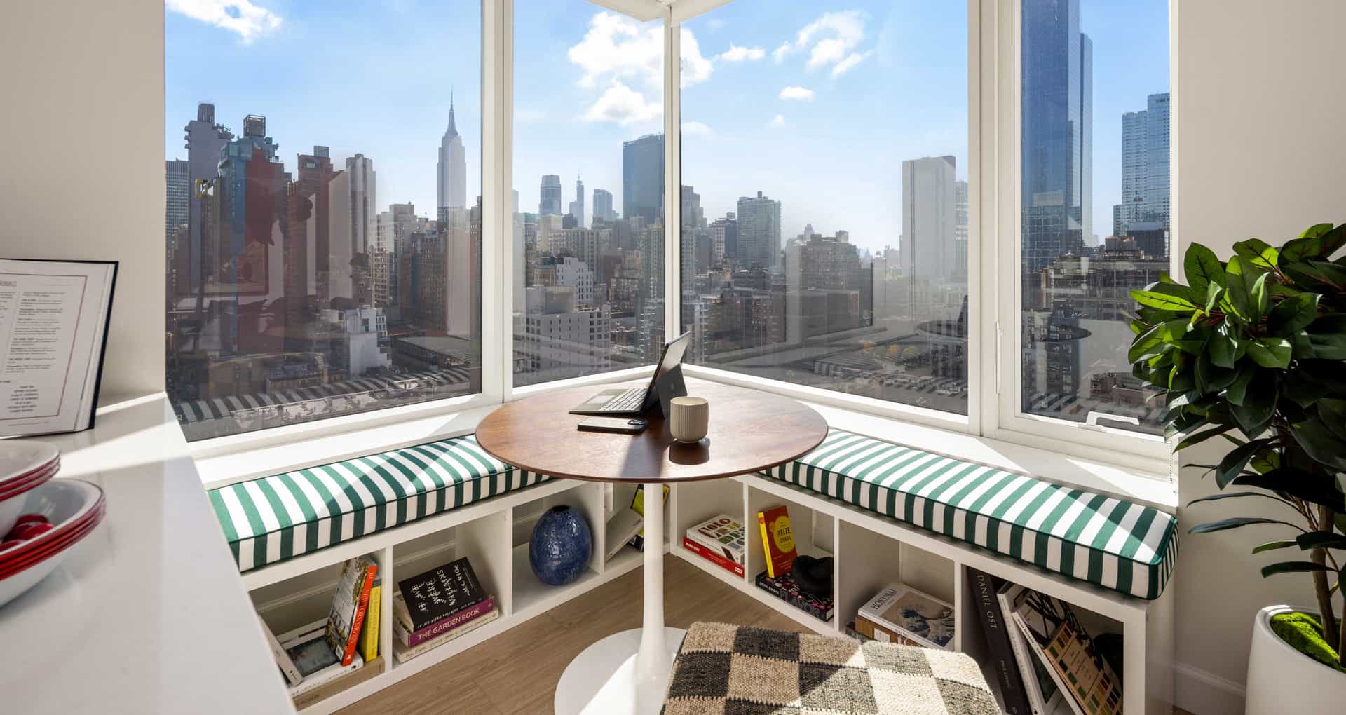 550 10 Avenue #3607, Manhattan, NY 10018 2