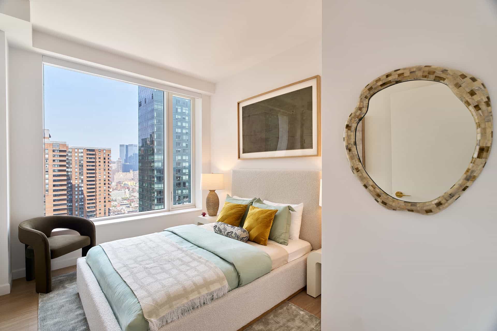 550 10 Avenue #4105, Manhattan, NY 10018 4