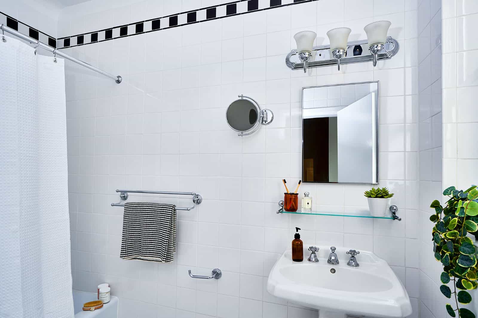 50 West   34 Street #05B05, Manhattan, NY 10001 2