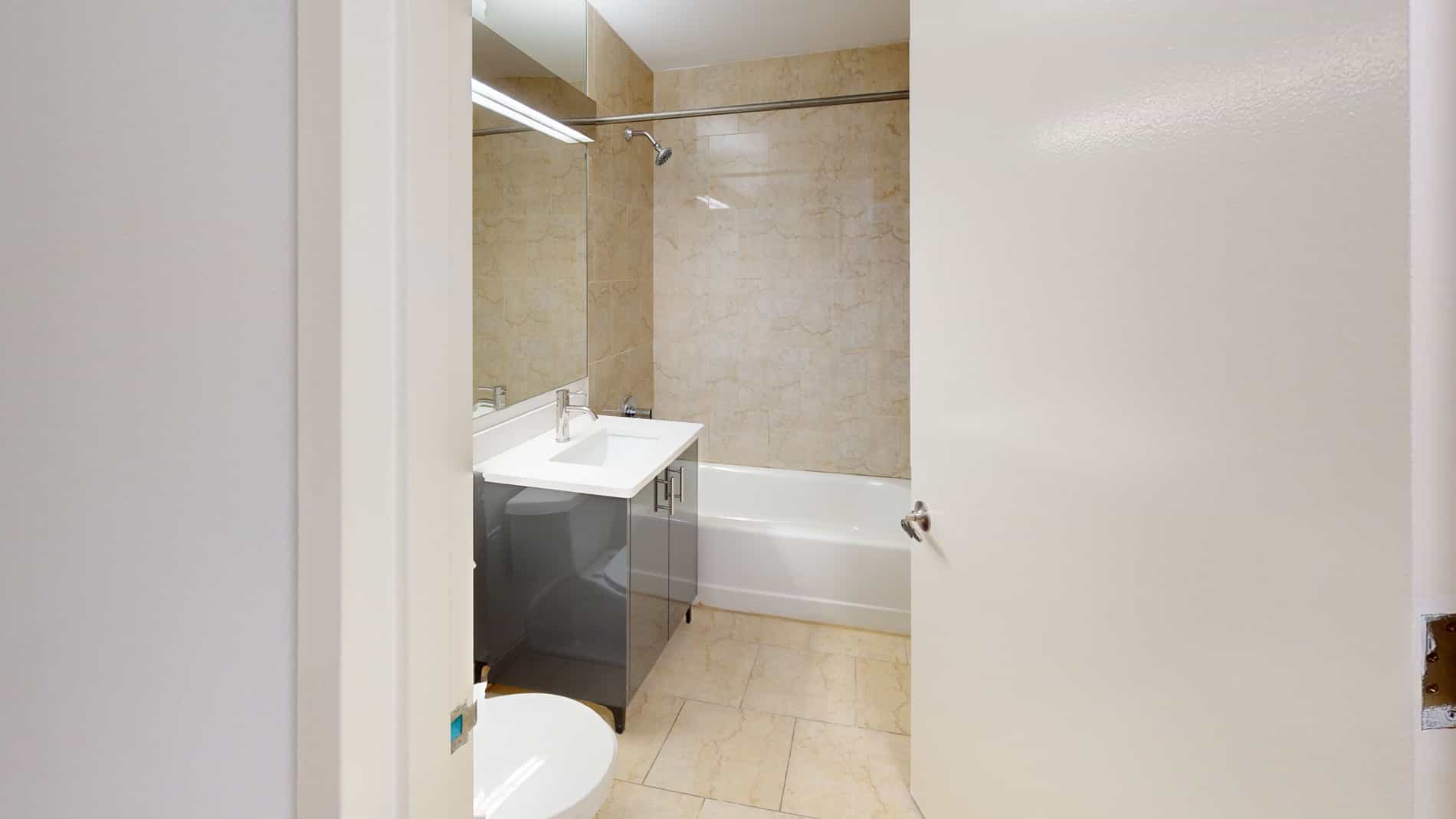 10 Hanover Square #16V, New York, NY 10005 4