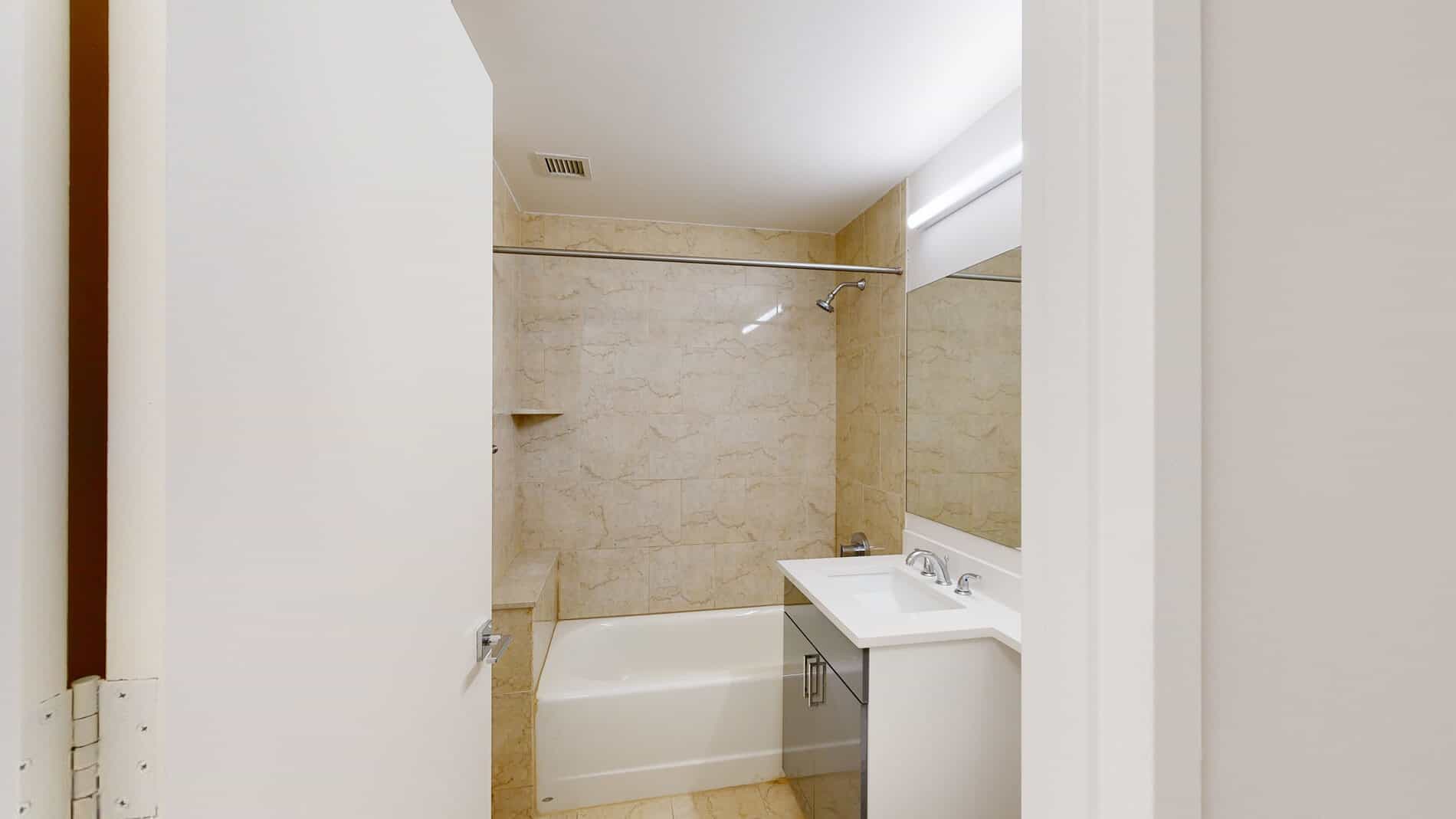 10 Hanover Square #17S, New York, NY 10005 3