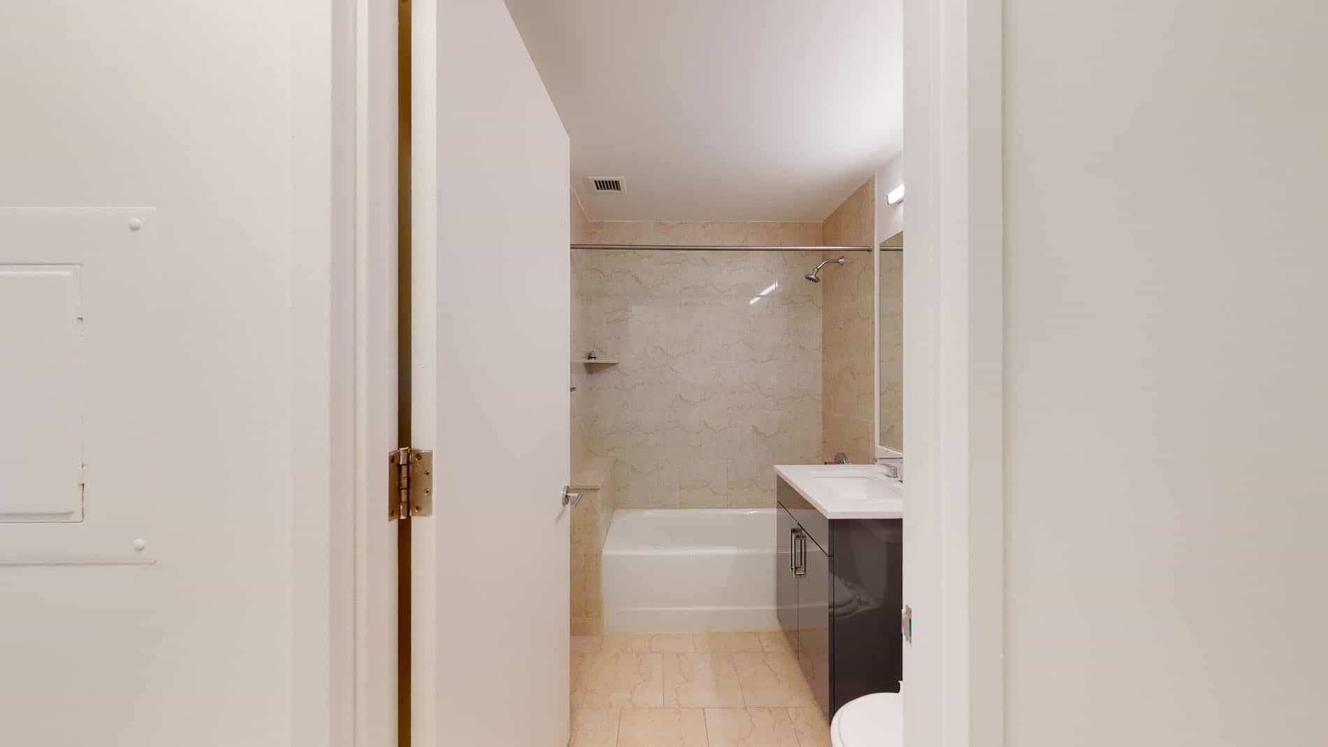 10 Hanover Square #19N, New York, NY 10005 4