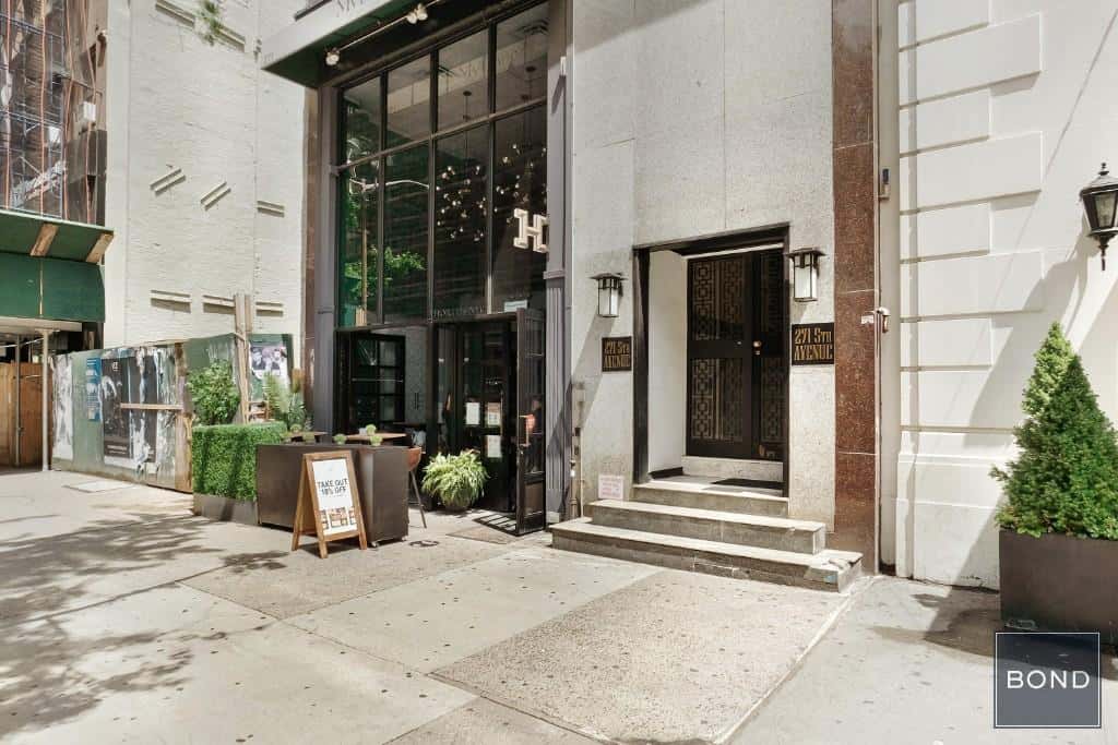 271 5 Ave - Image 1