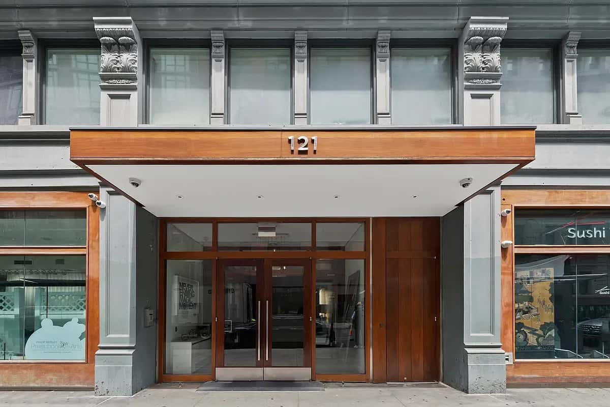 131 West   19 Street - Image 1