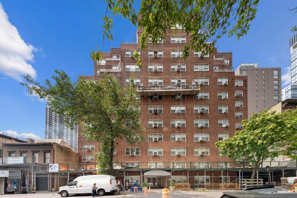 240 East 35 Street - Image 1