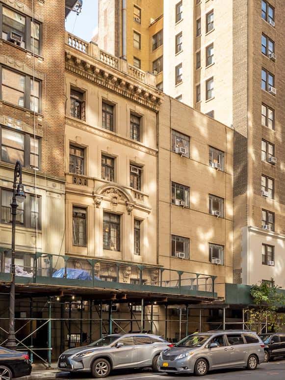 30 West 72 Street - Image 1