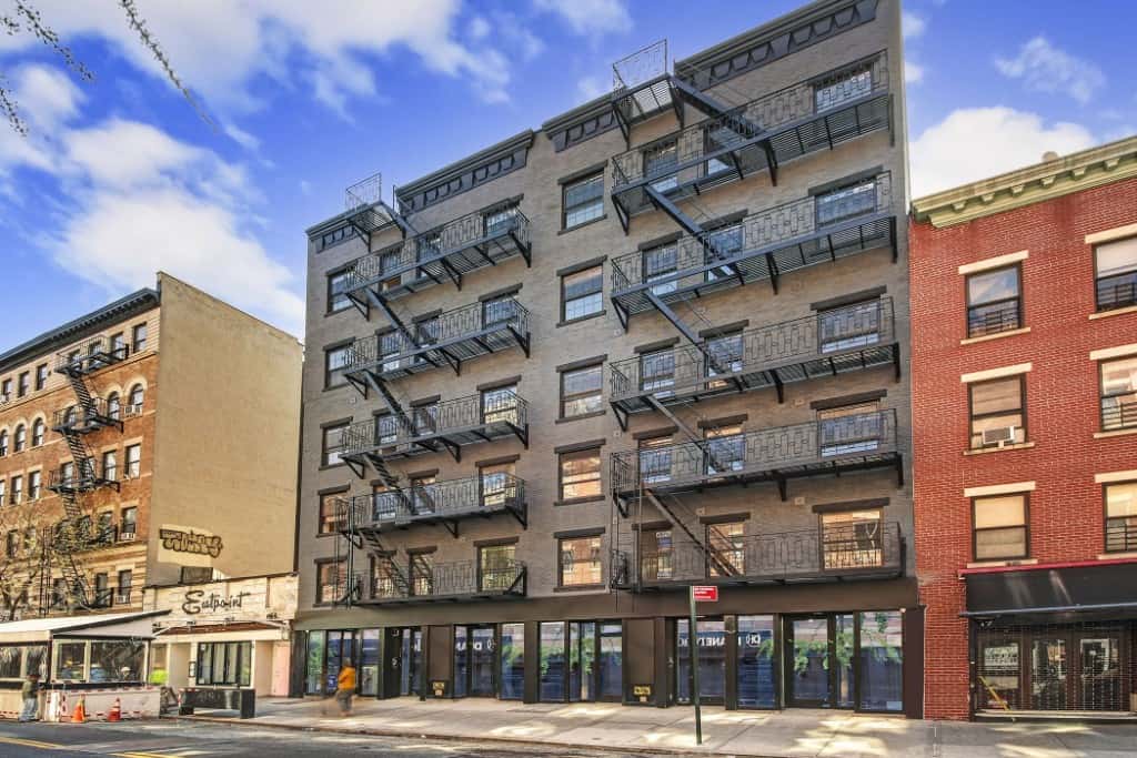 23 Avenue B - Image 1