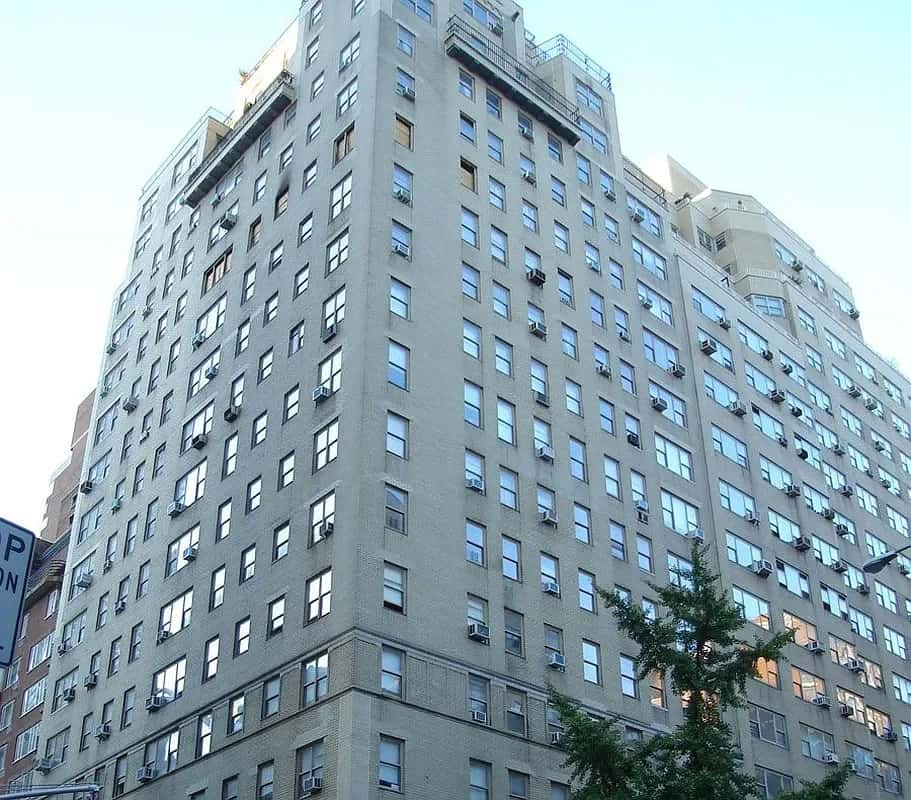 20 Park Avenue - Image 1