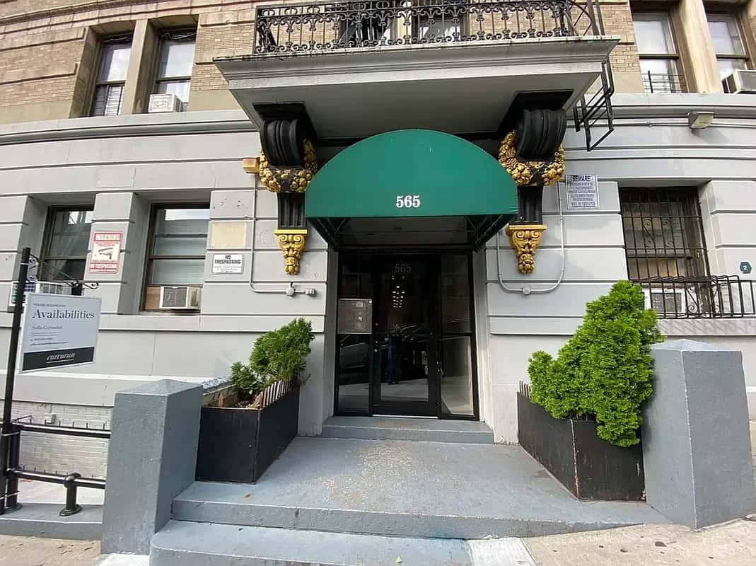 565 West 139 Street - Image 1
