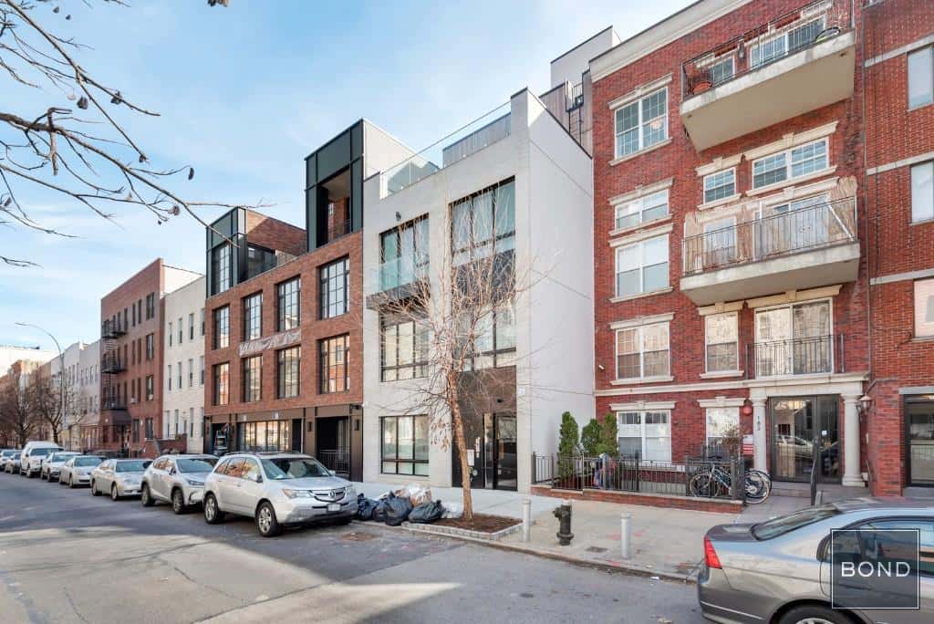182 Huron Street - Image 1