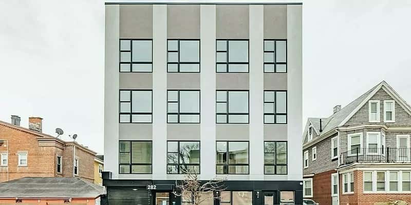 282 East 32 Street - Image 1