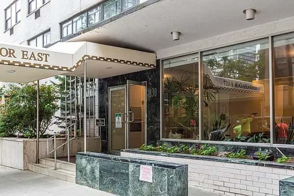 330 East 46 Street - Image 1
