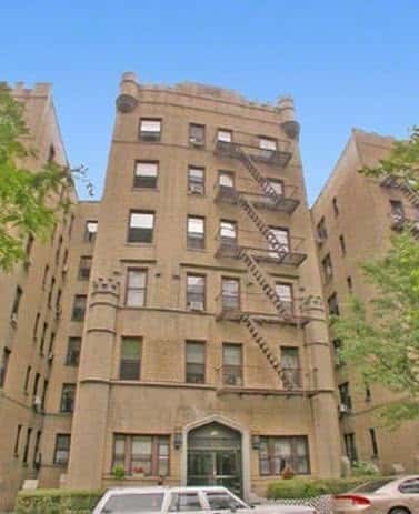 165 Bennett Avenue - Image 1