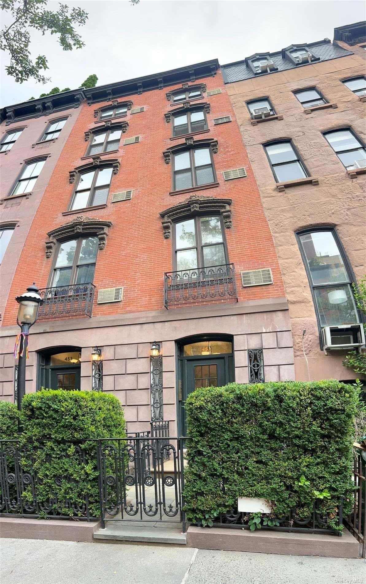 451 West 22 Street - Image 1