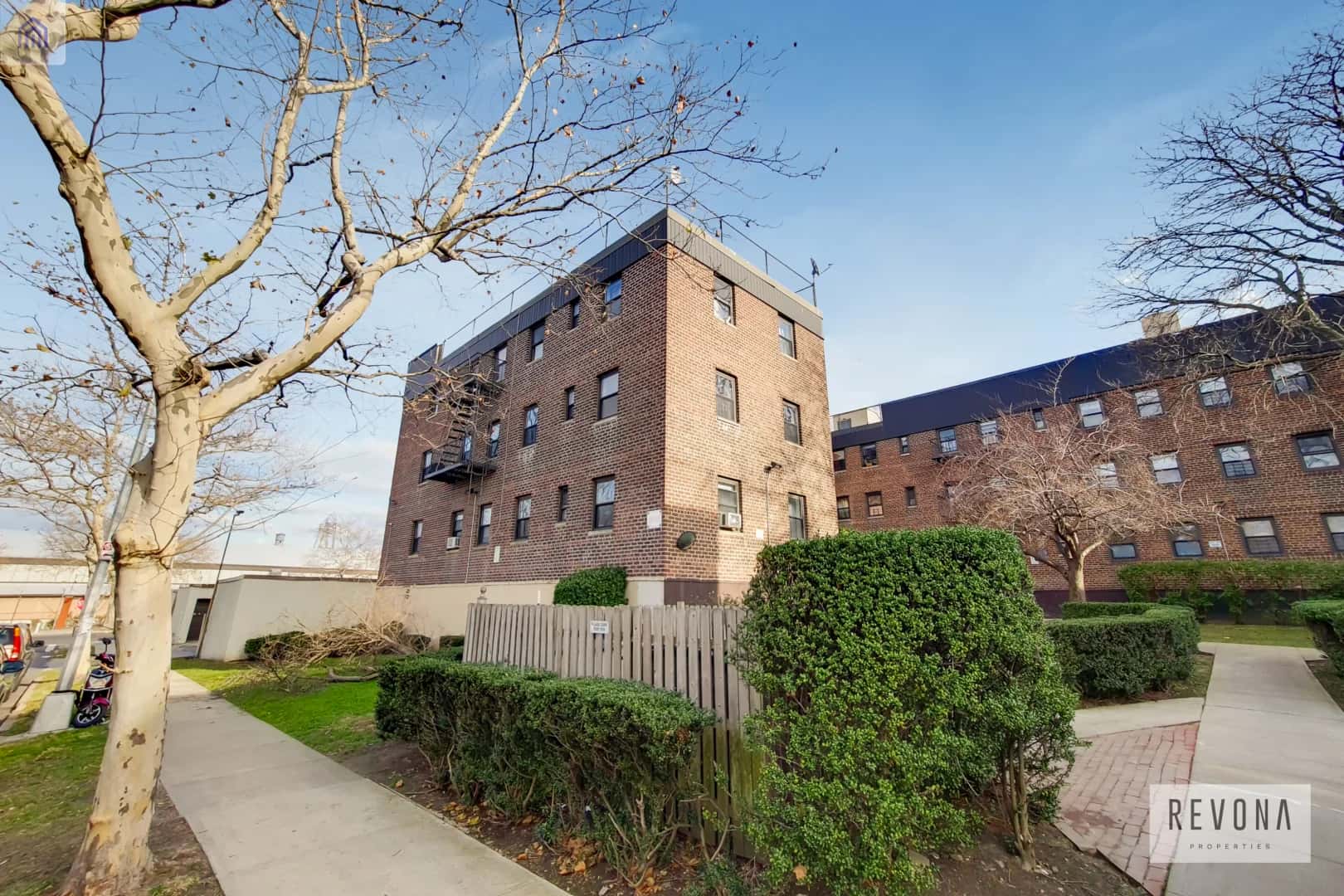 20-39 20 Street - Image 1